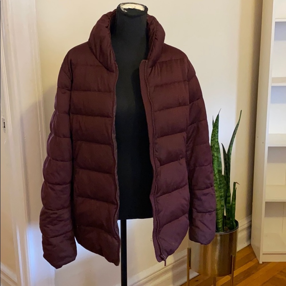 Uniqlo burgundy down feather puffer coat jacket